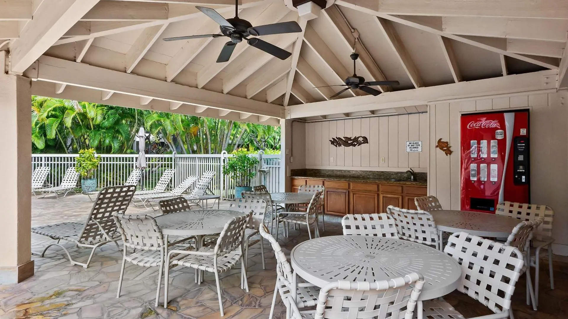 Renovated & Walkable To Beaches, Shops & Dining! Wailea  Wailea (Maui)